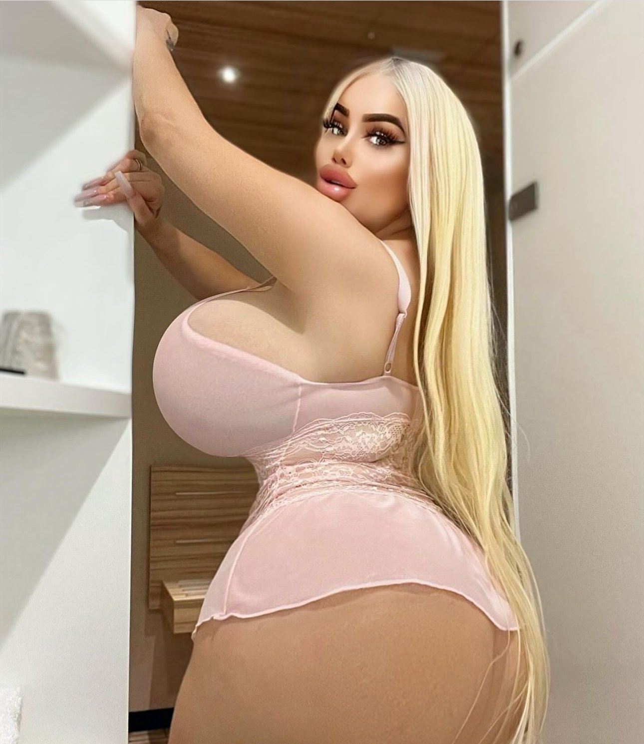 Escort Barbie pornstar | Devozki.com